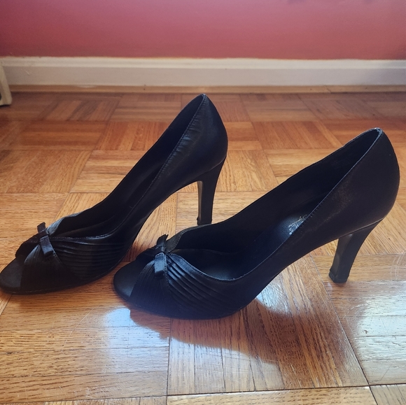 Size 11 satin black peep toe heels - Picture 3 of 8